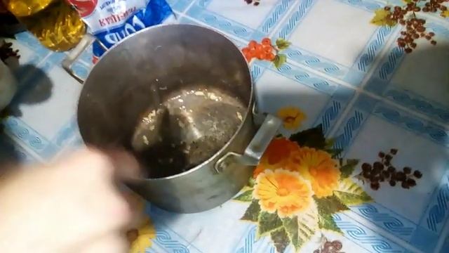 Сухарики в духовке с чесноком. Простой,Недорогой рецепт закуски к пиву, в салат, в суп смотреть онлайн