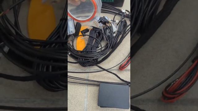 Атмосферная смарт подсветка в салон автомобиля, управление через приложение на смартфоне смотреть онлайн