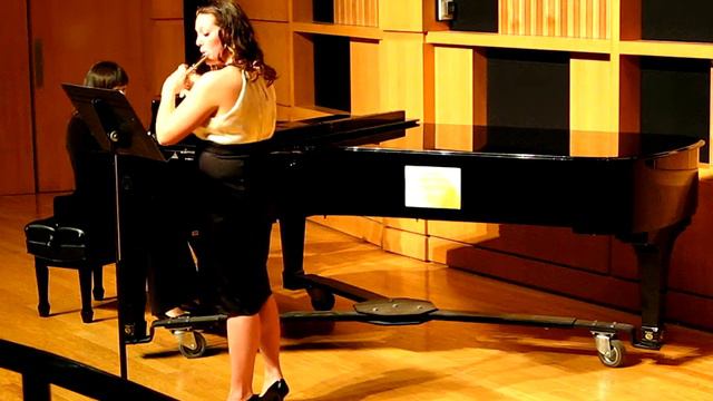 Hindemith's Sonata for Flute & Piano, Mvt. III смотреть онлайн