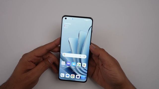 OnePlus 11 5g Unboxing & First Impressions! смотреть онлайн