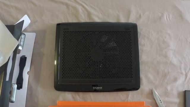Unboxing Zalman NC3000U