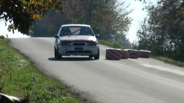 Ondřej Hrdlička - Ford Fiesta 1,4 16v Zetec - II. Mohyla Míru 2012 смотреть онлайн