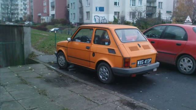 Polski Fiat 126p Warszawa-Ursynów смотреть онлайн