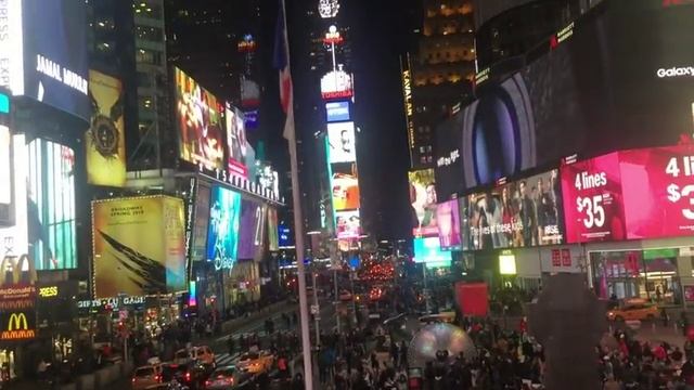 VLOG New-York,Times Square, M&Ms Store/ Влог Нью-Йорк, Таймс Сквер, Тонны М&Ms! Kazakh Travelers