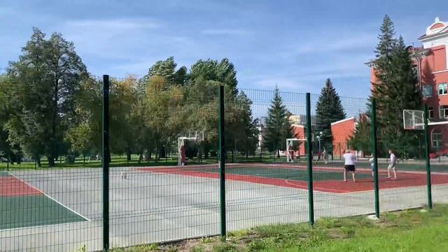 В поисках благоустройства в Челябинске смотреть онлайн