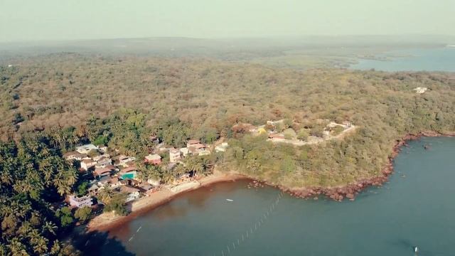 8. Индия Гоа. Река Териколь. Пляж Керим. Форт Териколь вид с дрона. Самые северные пляжи в Гоа. смотреть онлайн