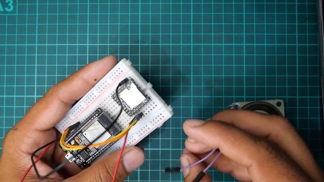 DFPlayer Mini Interface with ESP32: Audio Playback Tutorial | Add voice to ESP32 смотреть онлайн
