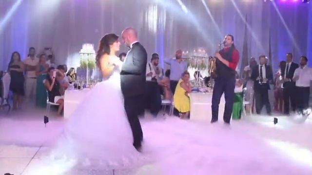 Mario Souccar First Dance Saxophone смотреть онлайн