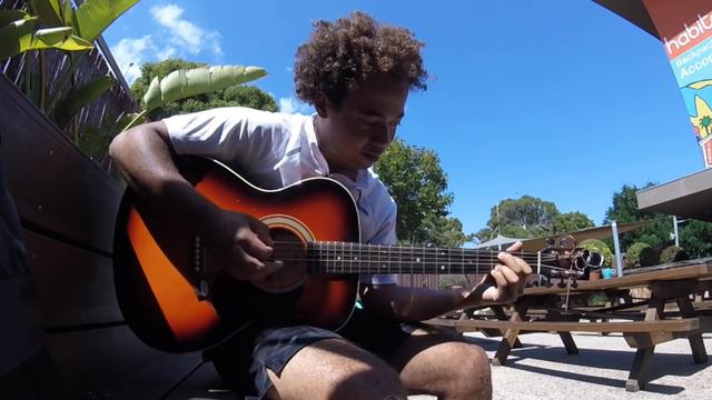 ED SHEERAN - HEARTS DONT BREAK AROUND HERE | Guitar Lesson смотреть онлайн