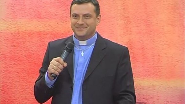 Диктатор - Часть 1: Диктаторы всегда плохо заканчивают.