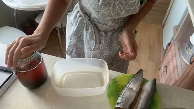 Вкуснейшая, малосольная скумбрия. Два рецепта скумбрии. смотреть онлайн