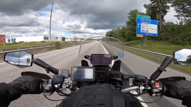 Первый день в Швеции. Автобаны, леса и озёра. Нордкап 02. смотреть онлайн