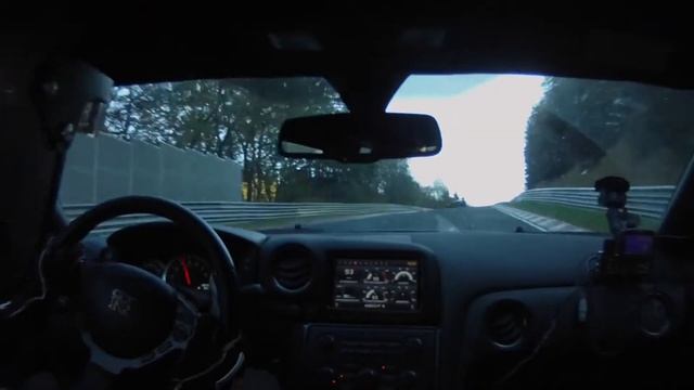 Nürburgring Nordschleife 16.10.2011, onboard Nissan GTR смотреть онлайн