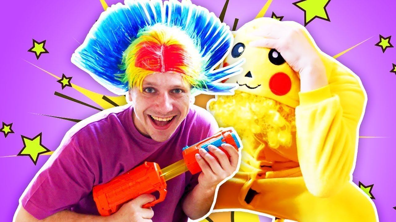 Pie in the Face Challenge & Nerf Guns! Funny Videos & Funny Games - Whipped Cream Family Fun смотреть онлайн