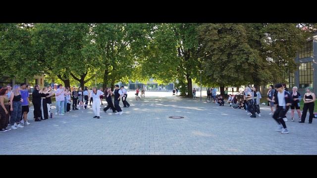 YXP 2022 Random Dance | Munich 15.08.2022| Kpop in public смотреть онлайн