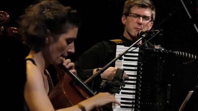 Sinfonia de Carnaval feat. Luis Ribeiro - Porgy&Bess - African Suite смотреть онлайн