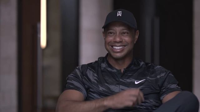 Tiger Woods reacts to Charlie & Tiger: Mannerisms video смотреть онлайн