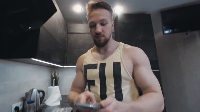 +10КГ ЗА 14 ДНЕЙ КАРАНТИНА. КАК ЭТО ИЗБЕЖАТЬ? ТРАНСФОРМАЦИЯ НА КАРАНТИНЕ. КАК НЕ ПОТОЛСТЕТЬ ДОМА? смотреть онлайн