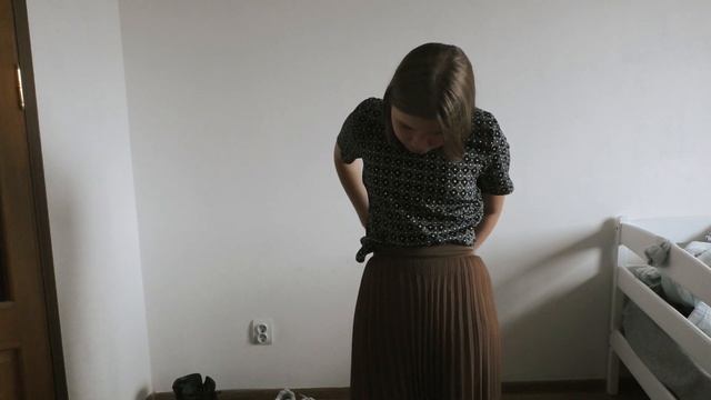 OUTFITS FOR WARM AUTUMN│БАЗОВЫЕ ОСЕННИЕ ЛУКИ 2019 смотреть онлайн