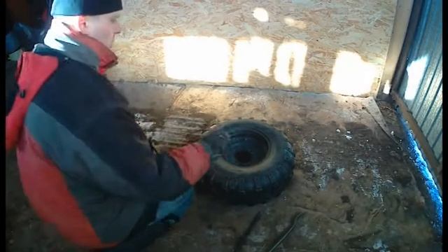 Как самому перебортовать колесо. смотреть онлайн