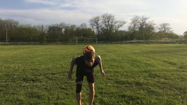 ОБУЧЕНИЕ NEACKSTALL | как научиться ловить мяч на шею? смотреть онлайн