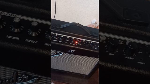 Fender Mustang 1 v2 (for Avito) смотреть онлайн