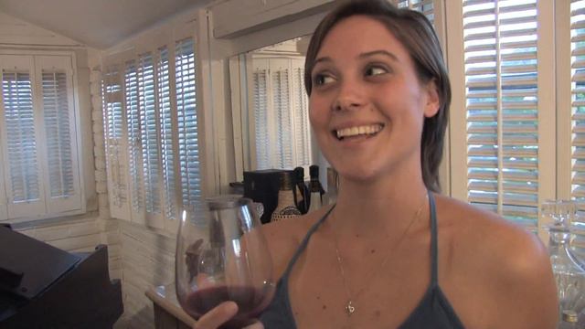 Dating Tips : How to Make Eye Contact смотреть онлайн