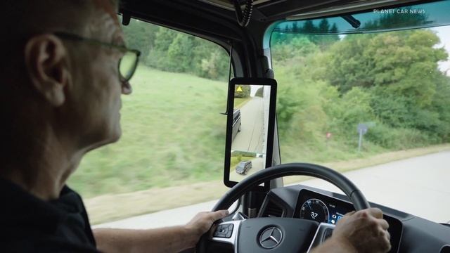 NEW Mercedes-Benz eActros 600 Heavy-Duty Electric Truck | 500km Range смотреть онлайн