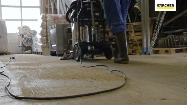 Техника Karcher в животноводстве - очистка свинарника смотреть онлайн