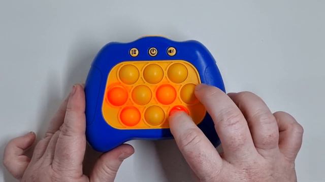 Quick Play Pop It Game - level play and memory play demonstration смотреть онлайн