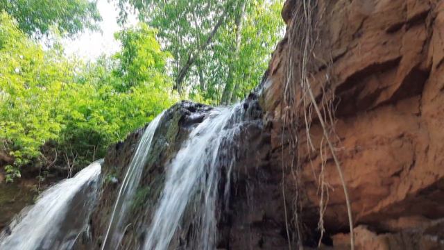 Горчаковщинский водопад в Старой Ладоге смотреть онлайн