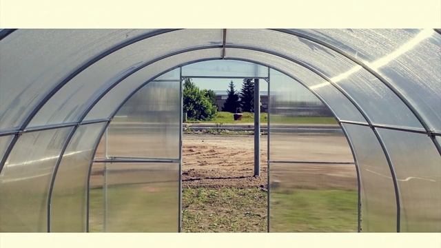 Битва теплиц. Сезон 2. Выпуск 1. Теплица Кремлевская. Новые Формы - производитель теплиц. смотреть онлайн