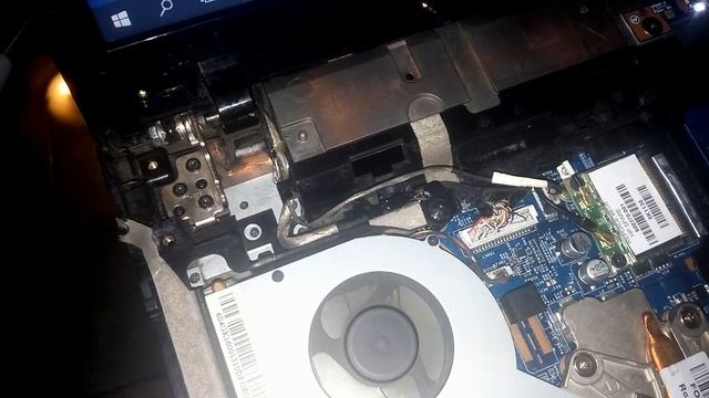 HP ProBook 4520s смотреть онлайн