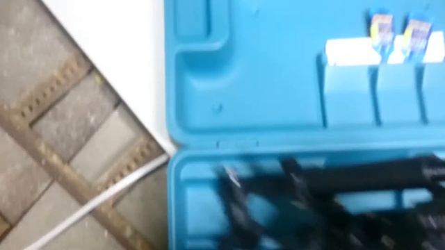 Makita rotary hammer with a vacuum cleaner - Makitta перфоратор с пылесосом смотреть онлайн