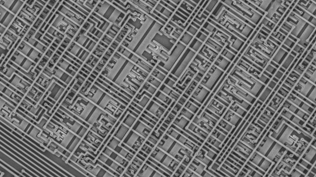 Zoom Into a Microchip смотреть онлайн