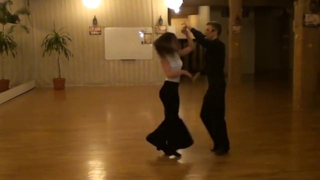 Learn Salsa Dance: Intermediate Steps #1 at Loga Dance School смотреть онлайн