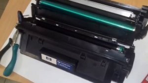 Принтер печатает пустой лист HP 2200