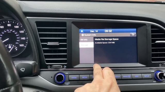 Добавление четных частот на радио ШГУ Hyundai Elantra 2017 года, авто из США смотреть онлайн