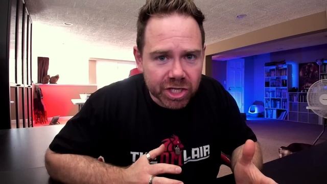 Wizards of the Coast Raids YouTuber with Pinkerton Thugs смотреть онлайн