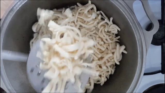 Наступили выходные! Готовим штрудли, чак - чак, корейская морковка!