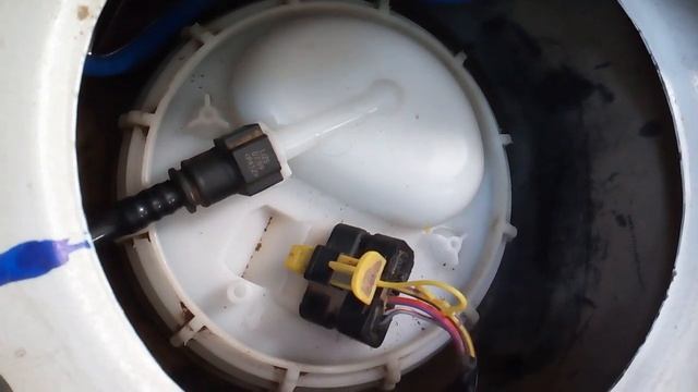 Sostituzione Pompa Benzina Fiat Panda 1.1 Benzina 2 Serie Del 2010.