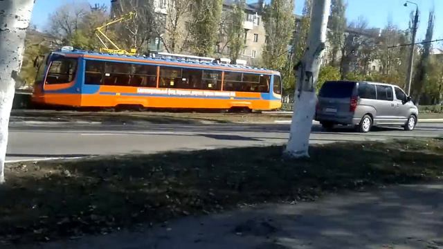 Янукович  в Енакиево