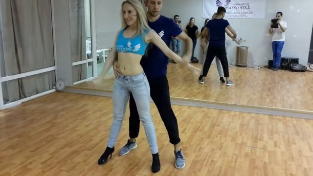 01.12.16 Коля и Ира, бачата, Expression Dance Studio смотреть онлайн