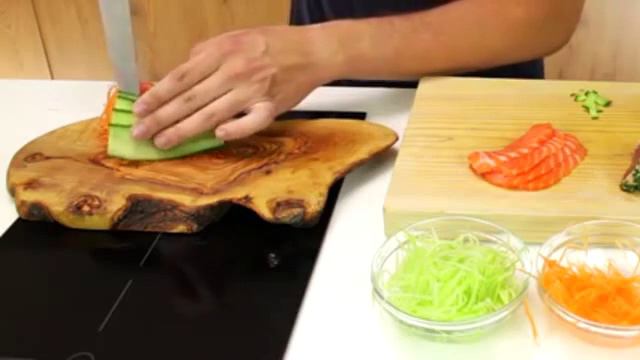 How To Make A Sashimi Platter - How to Make Sushi RollsSauce 2015 смотреть онлайн