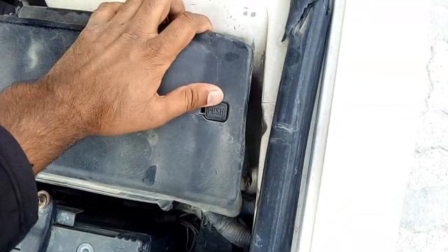 1999 Lexus LS400 Fuse box location? 1996-1997-1998-1999 смотреть онлайн