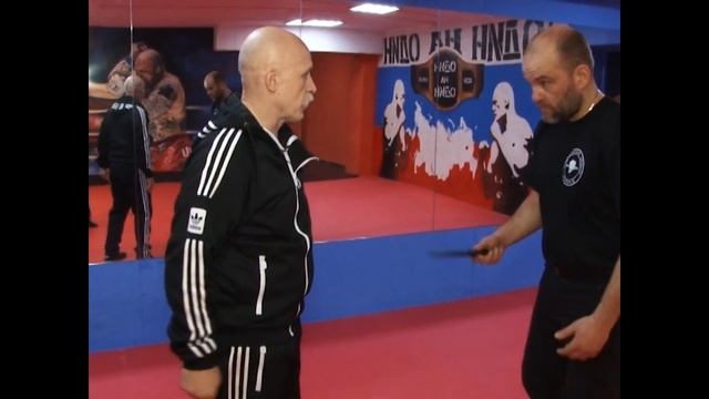 Простое с палкой.От ножа . Один из множества вариантов. В.Н. Крючков смотреть онлайн