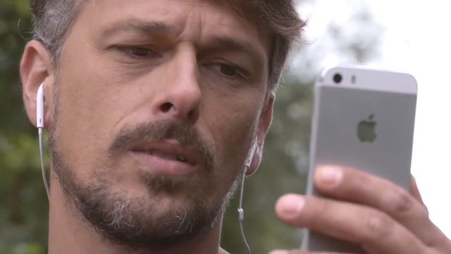 ДОМАШНЯЯ БЕСПРОВОДНАЯ HD-КАМЕРА WITHINGS HOME смотреть онлайн