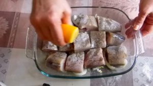 Сочный и нежный МИНТАЙ в сметанно-яичном соусе, запеченный в духовке.