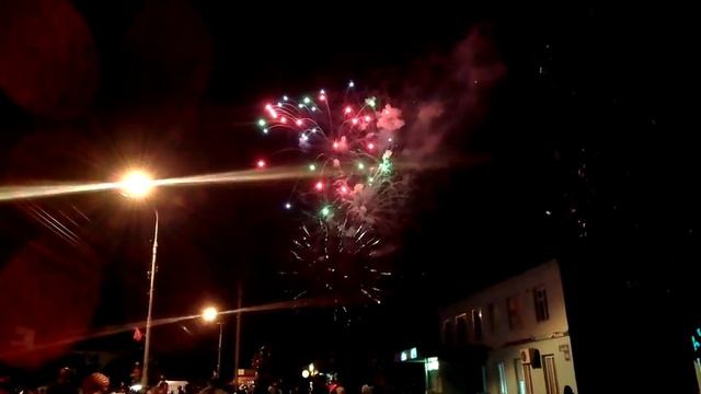 салют на день "Химика" смотреть онлайн
