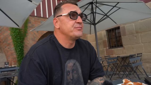 Швейцарский Иждивенец Домбровский Все об эмиграции смотреть онлайн